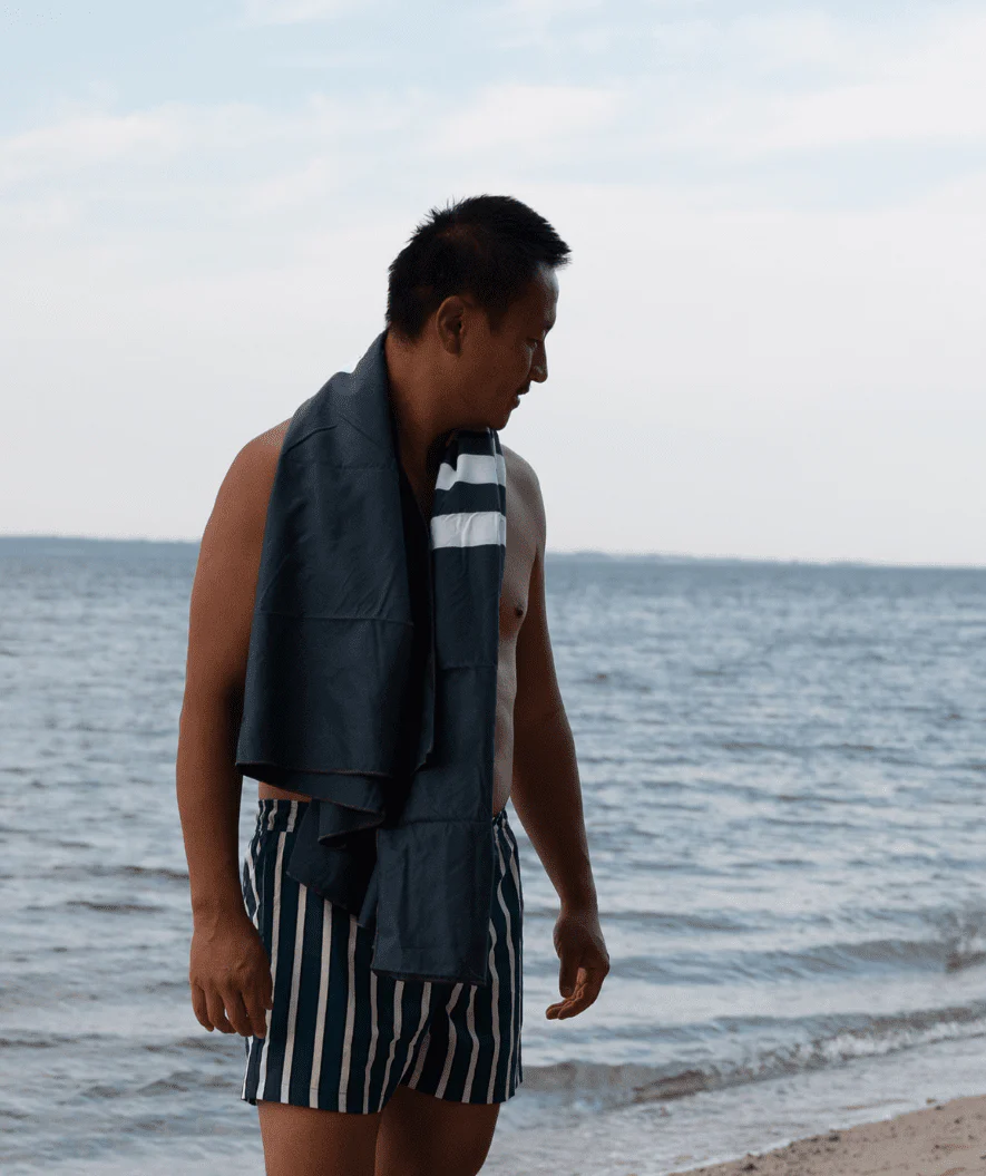 Watery microfiber towel - Eco Nebraska - Purple - Image 11